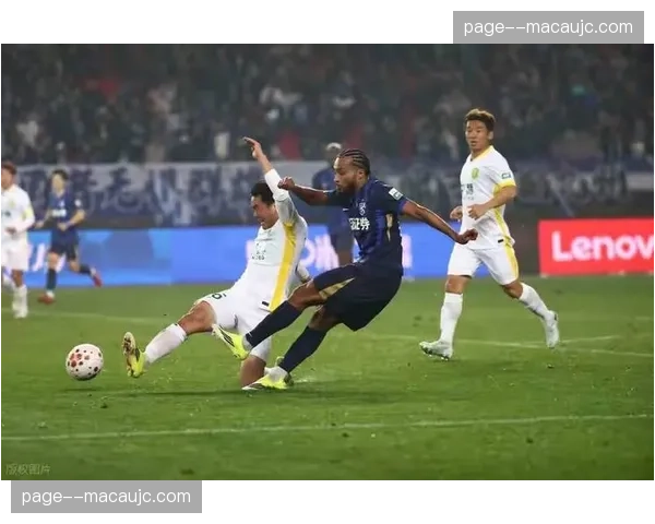 贝维斯点球破门为三镇挽回颜面 进攻端仍需提升效率